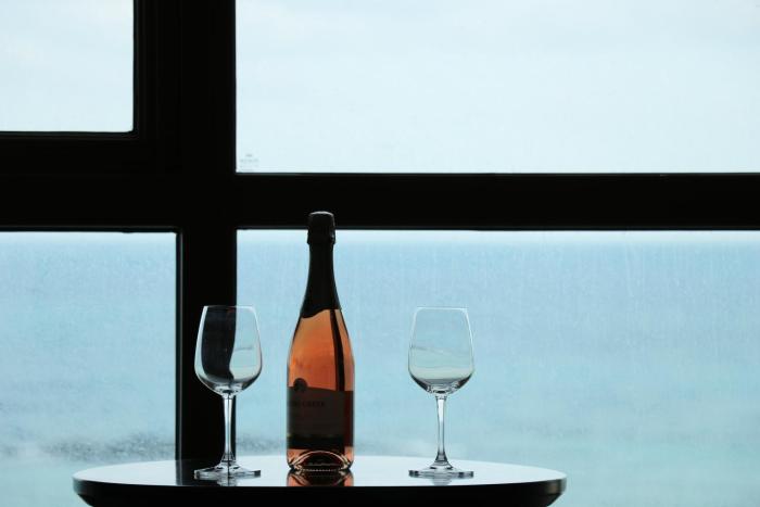 utop ubless hotel jeju hamdeok