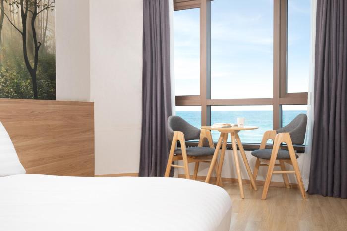 utop ubless hotel jeju hamdeok