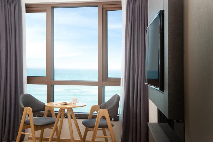 utop ubless hotel jeju hamdeok