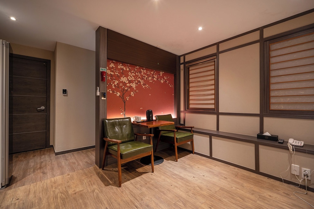 hotel ink