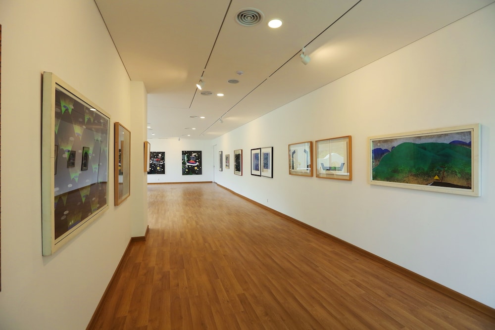 palgong emillia hotel