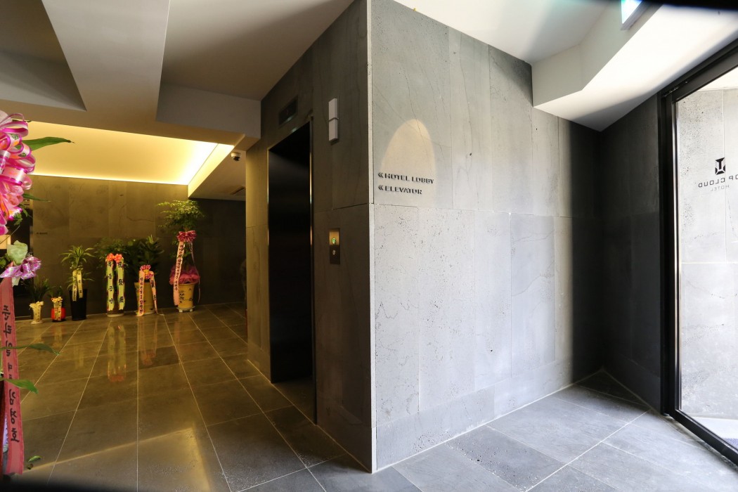 top cloud hotel suwon