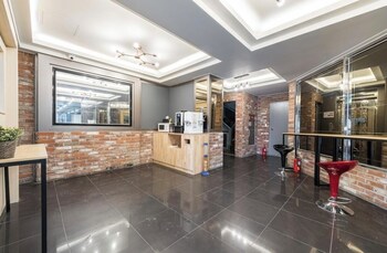 Seven Motel Songjeong,Near Songjeong Beach,2 star