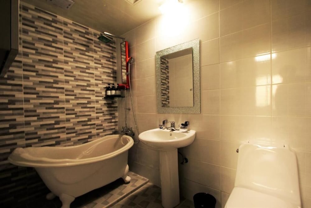 pohang jukdo market the seven