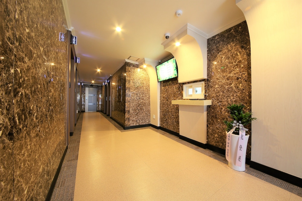 pohang jukdo market the seven