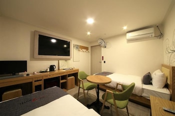 pohang jukdo market the seven