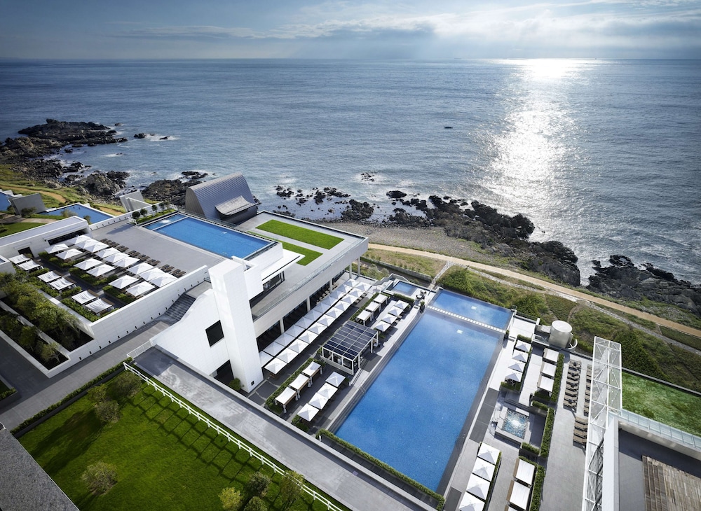 ananti at busan cove
