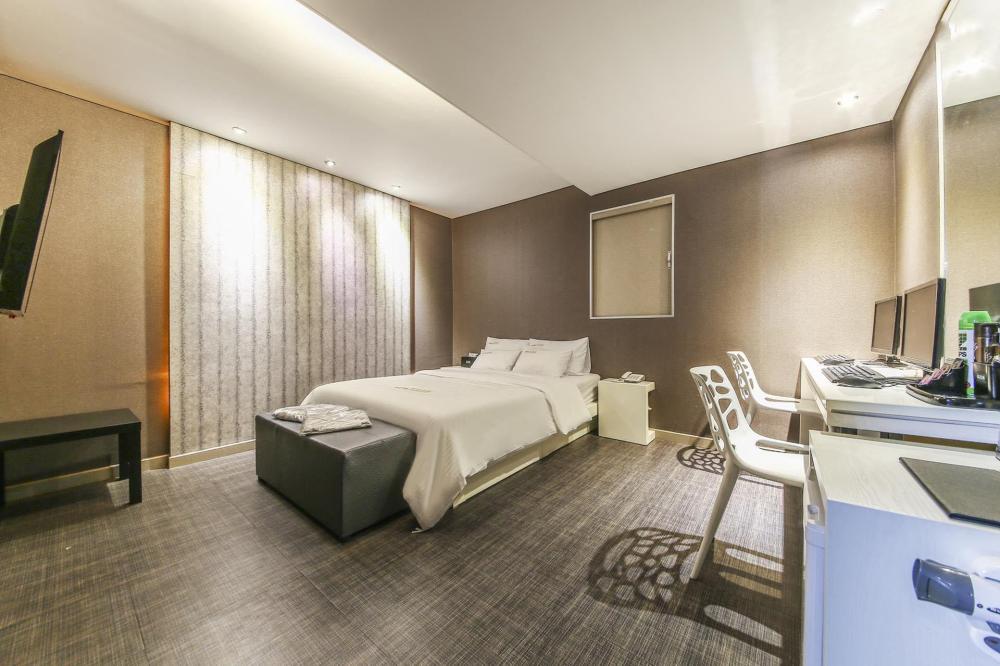 richi hotel