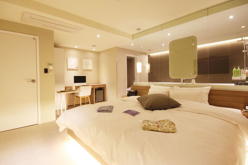 Hotel Yaja Sasang Terminal,Near Samnak Eco Park,2 star