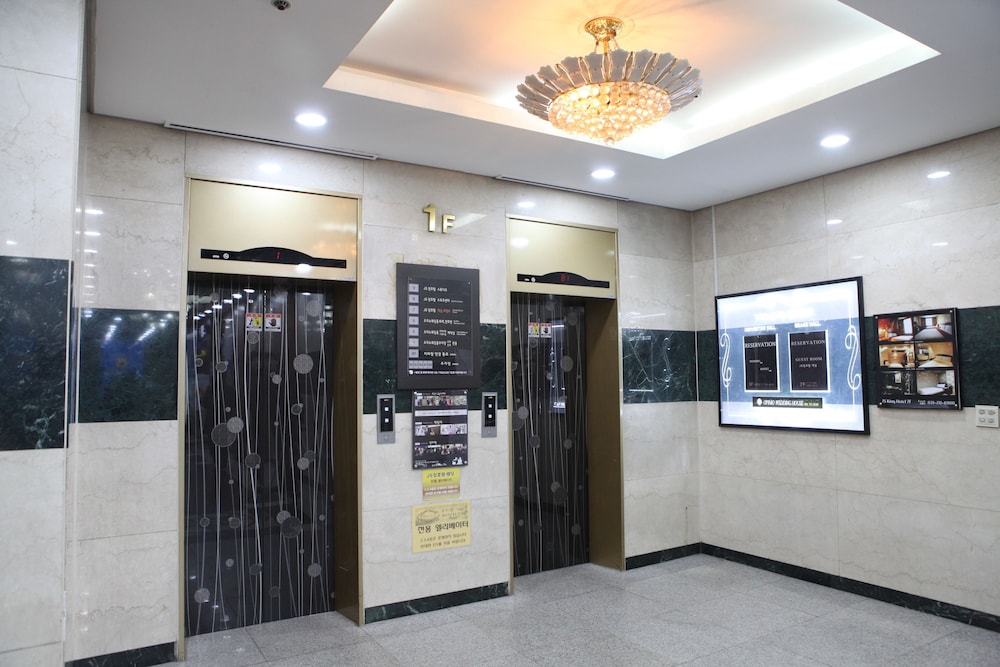 king hotel