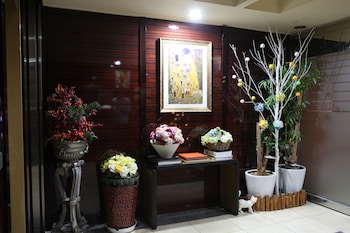 king hotel