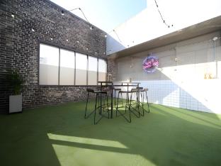 hotel yeogiuhtte daegu station