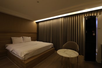 hotel yeogiuhtte daegu station