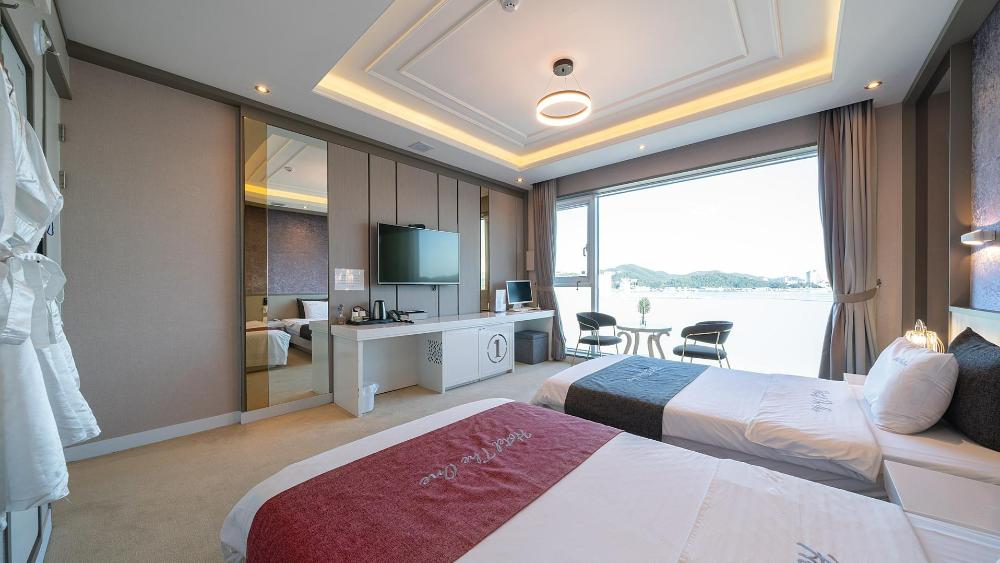 hotel the one yeosu
