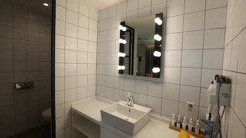 february hotel sungseo