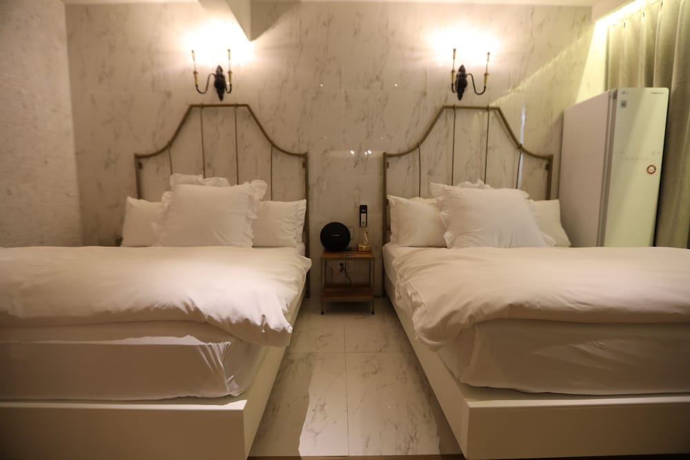 february hotel sungseo