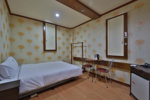 thema motel