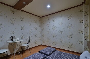 thema motel