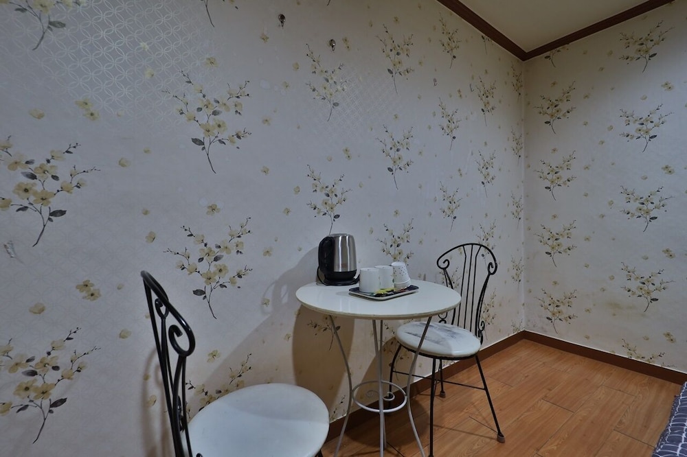 thema motel
