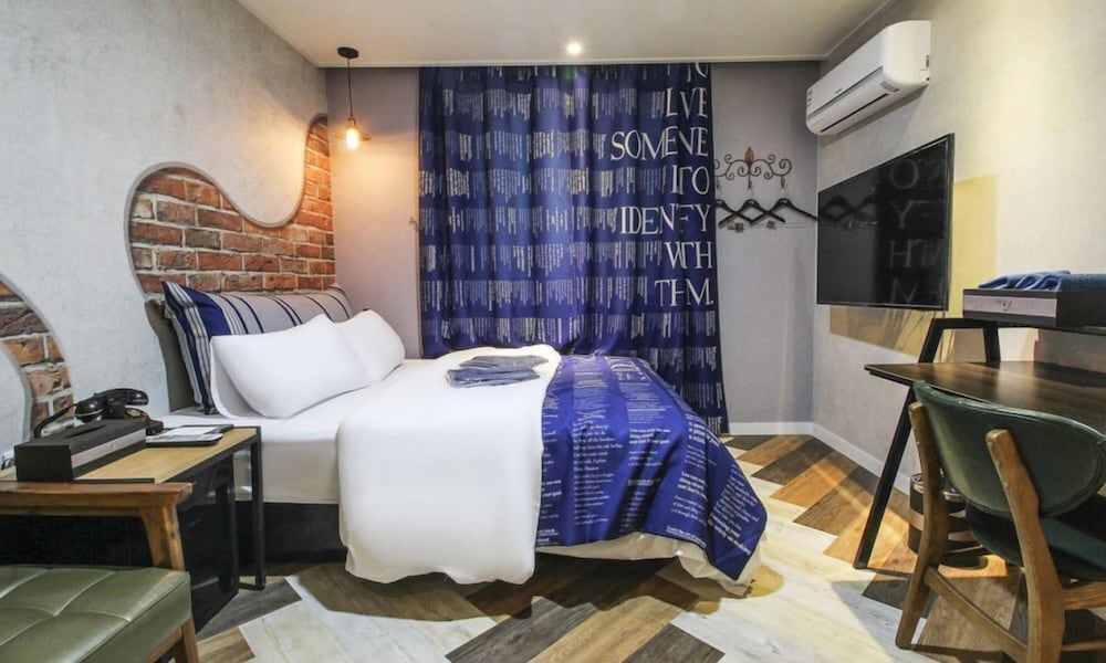 hotel dean