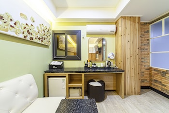 busan station popcorn hotel