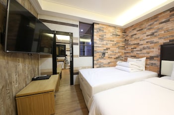 busan station popcorn hotel