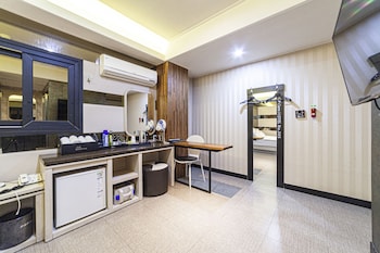 busan station popcorn hotel