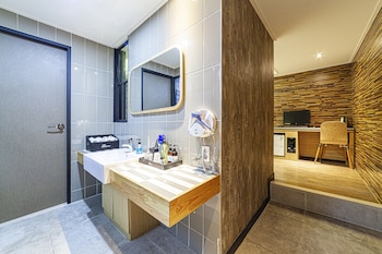 Busan Station Popcorn Hotel,Dong-Gu>>Busan,3 star