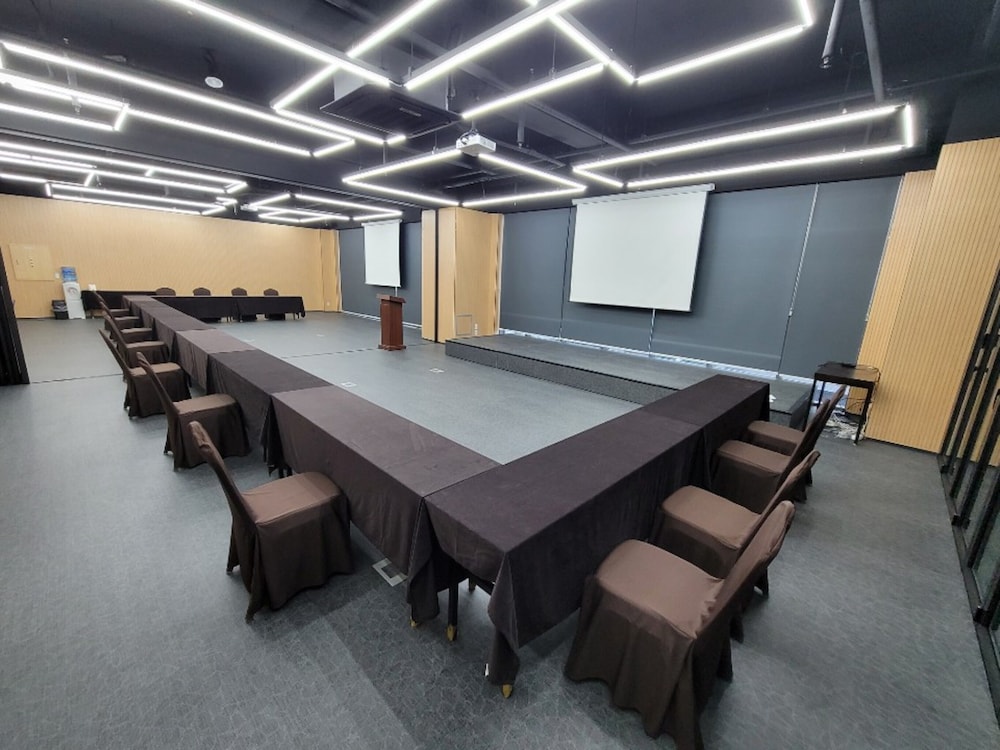 osong h hotel sejong city
