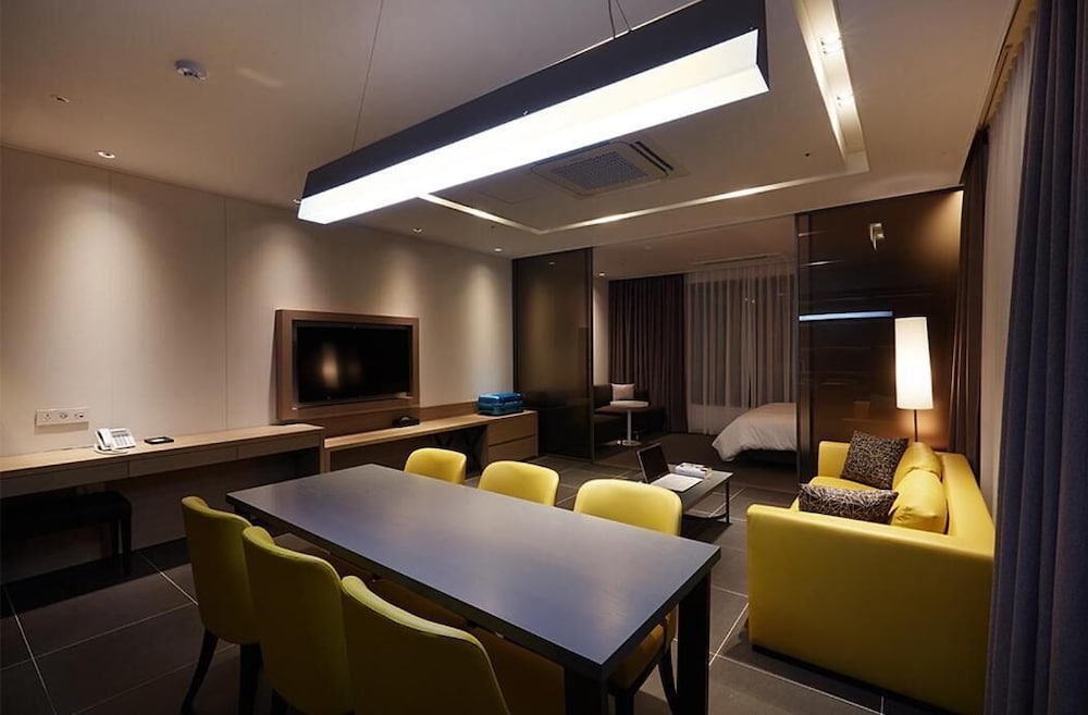 osong h hotel sejong city