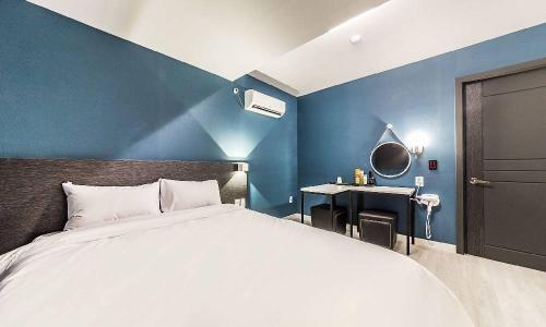 chuncheon hotel view