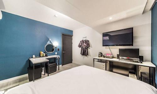 chuncheon hotel view