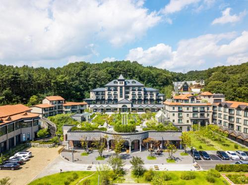 eden paradise hotel
