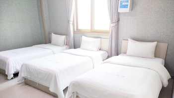 golden park hotel