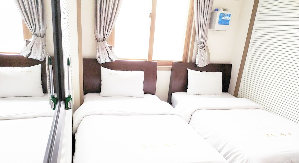 golden park hotel