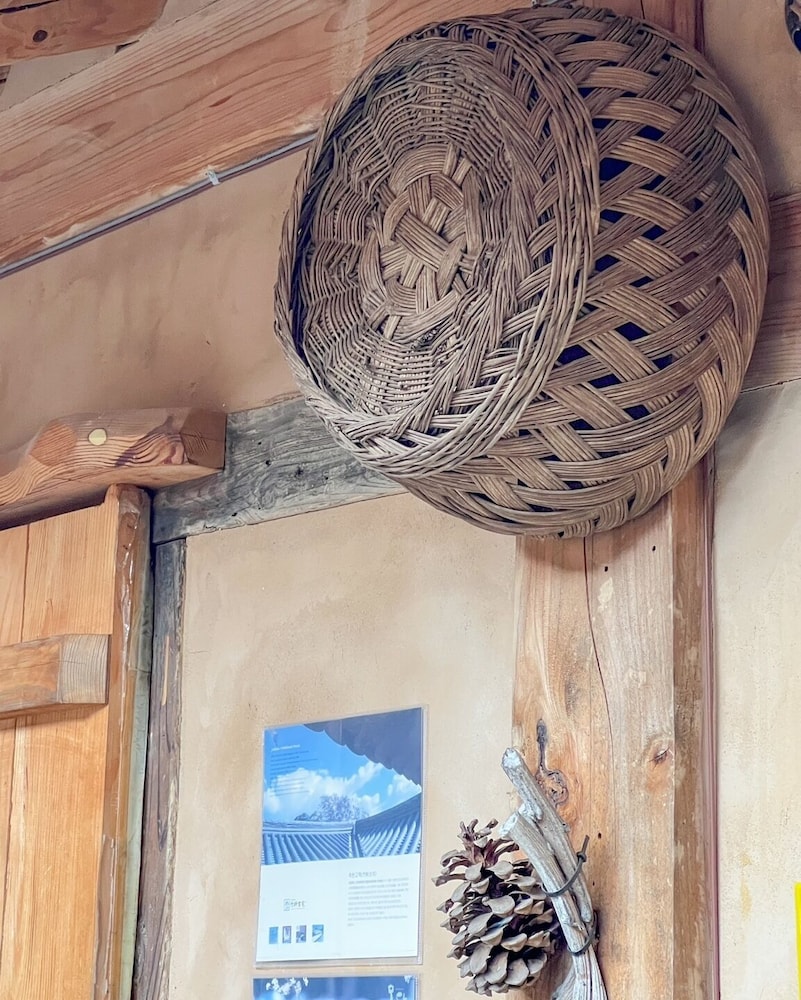 jukheon traditional house