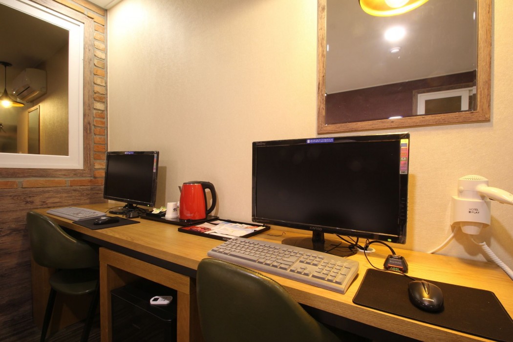 pohang play hotel