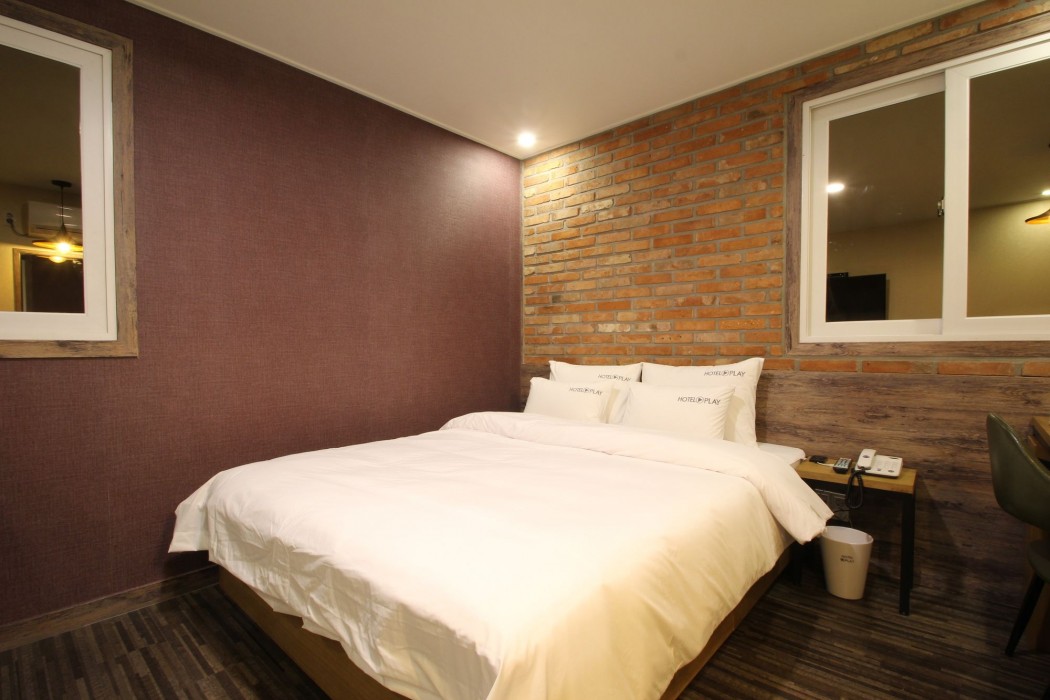 pohang play hotel