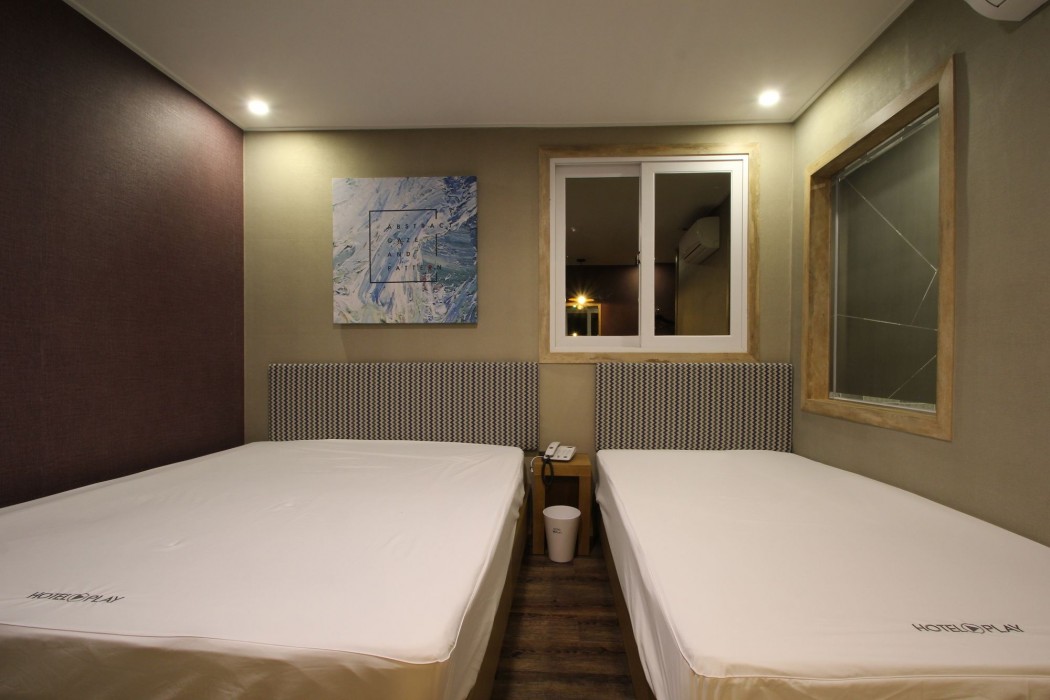 pohang play hotel