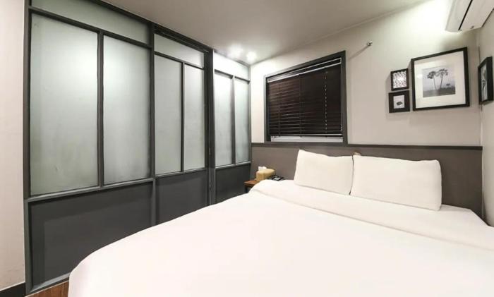 no 25 hotel