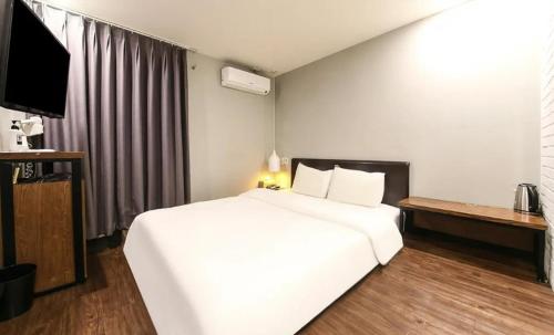 no 25 hotel