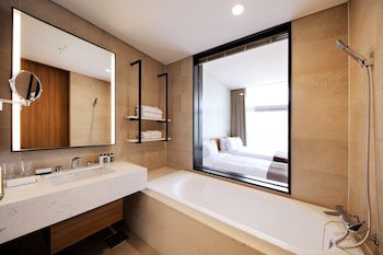 midas hotel and resort