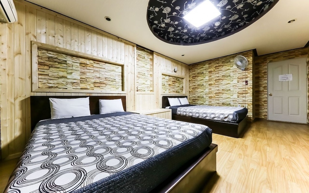 venus motelandpension