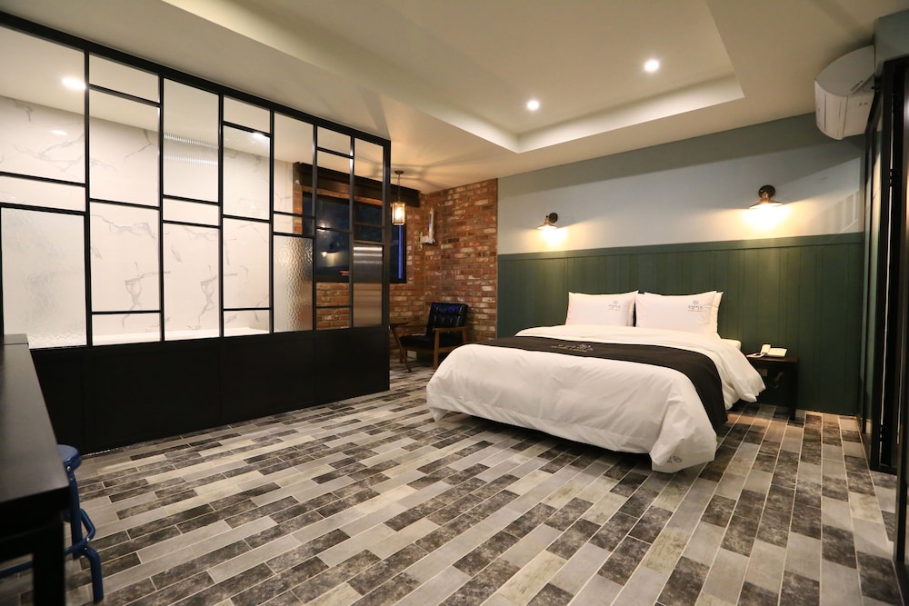 hotel leeds