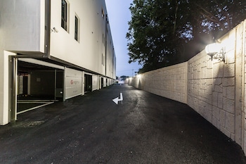 hotel leeds