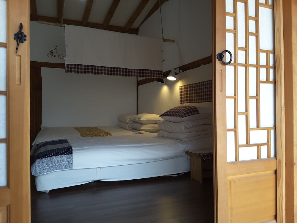 yettle hanok stay