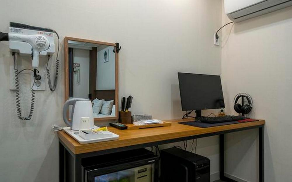 hotel yaja jecheon station