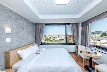 leslie hotel