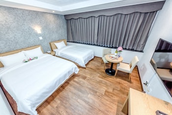leslie hotel