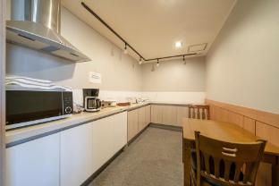 gyeongpodae the hotel business